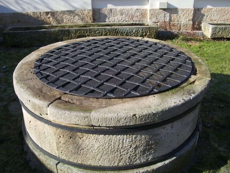 Kované kašny a mříže na studny 